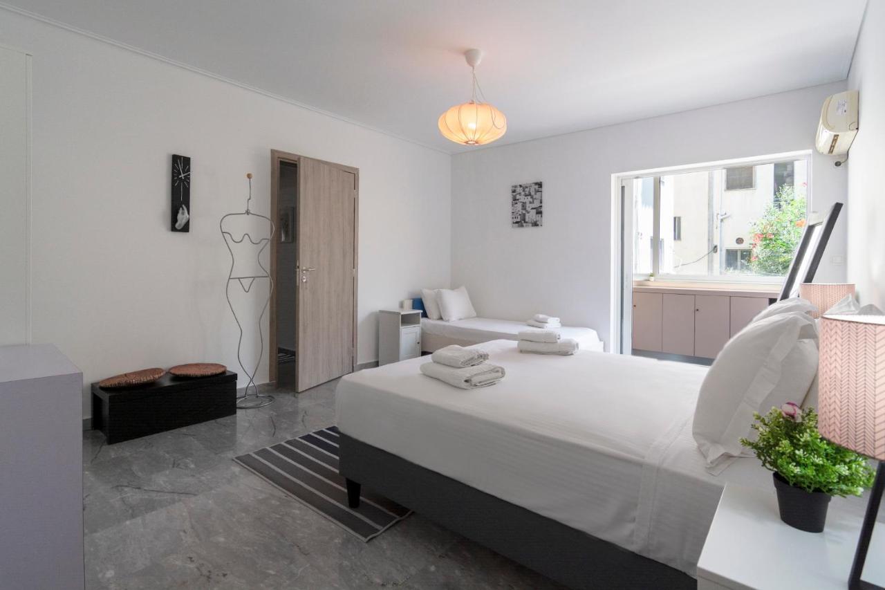 Central 3Bd Apt. Near Acropolis アテネ エクステリア 写真