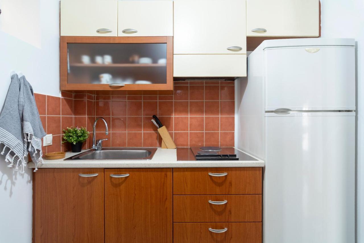 Central 3Bd Apt. Near Acropolis アテネ エクステリア 写真